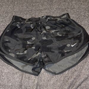 Nike Women's Gray Camo Athletic Shorts
